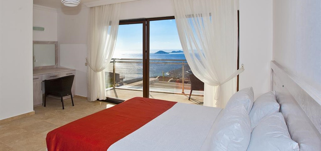 Falcon Lodge Bedroom
