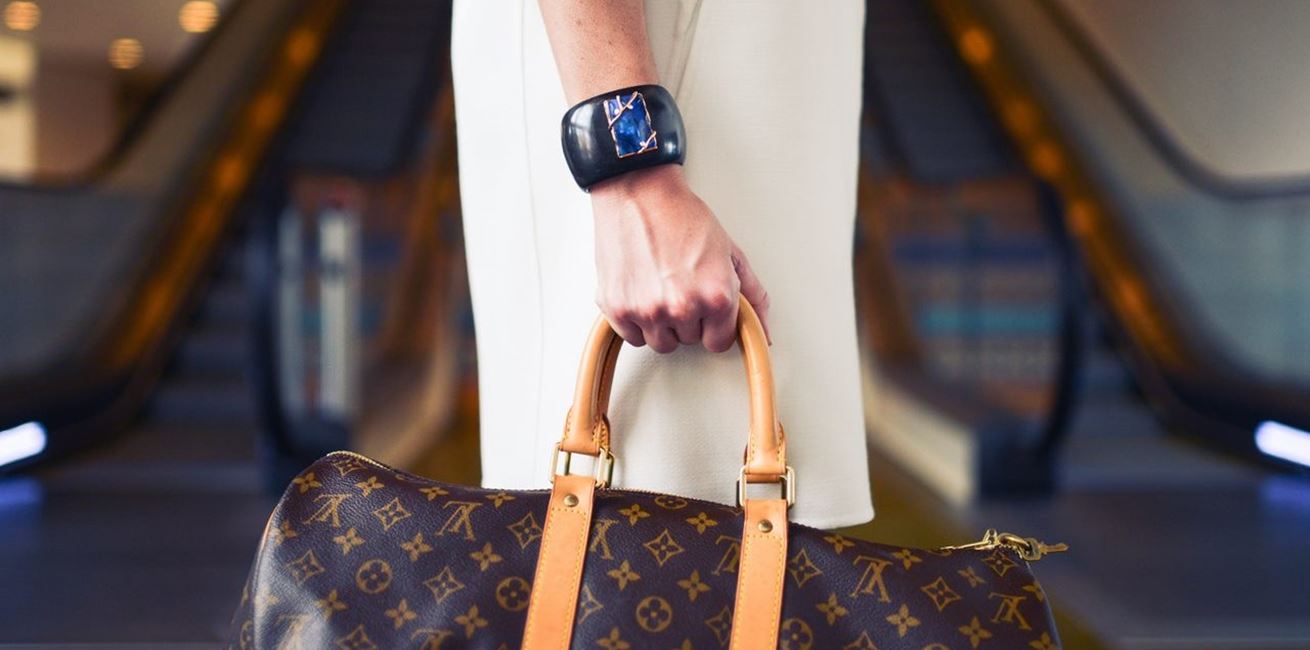 Fashion Woman Cute Airport