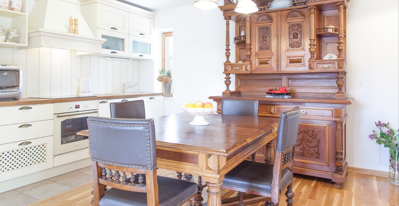 Villa Vjeka Kitchen Plus Dresser