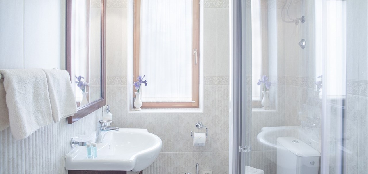 Villa Vjeka Shower Ensuite