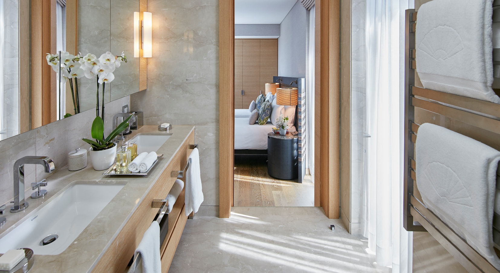 Pine View 2 Bedroom Apartment BTHRM 01