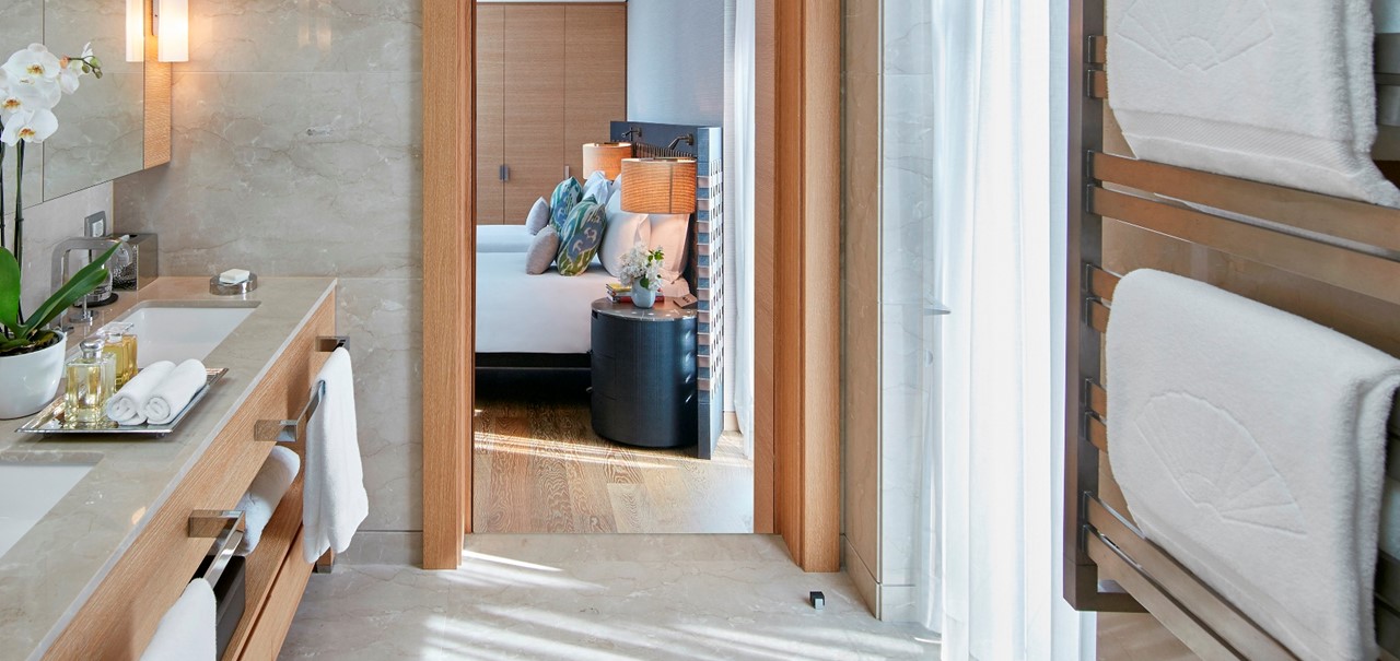 Pine View Apartment One Bedroom BTHRM 01