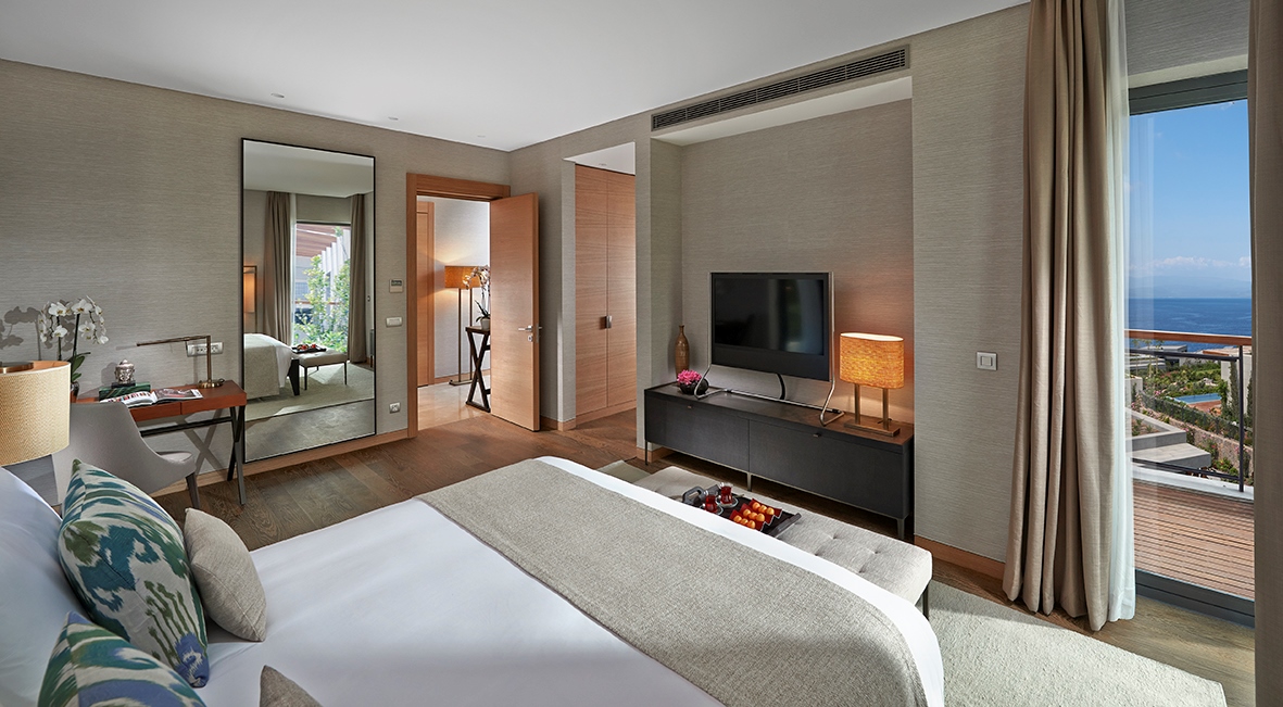 Panoramic View Apartment Bedroom