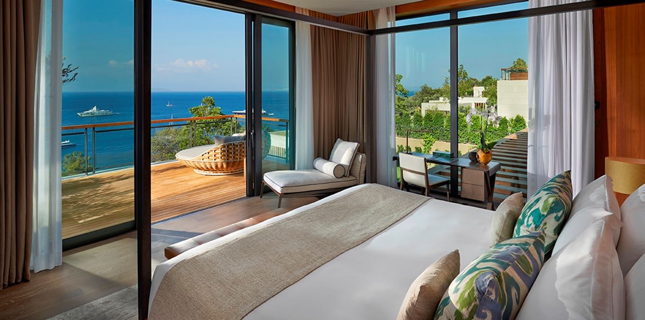 MOBOD Mandarin Villa Master Bedroom