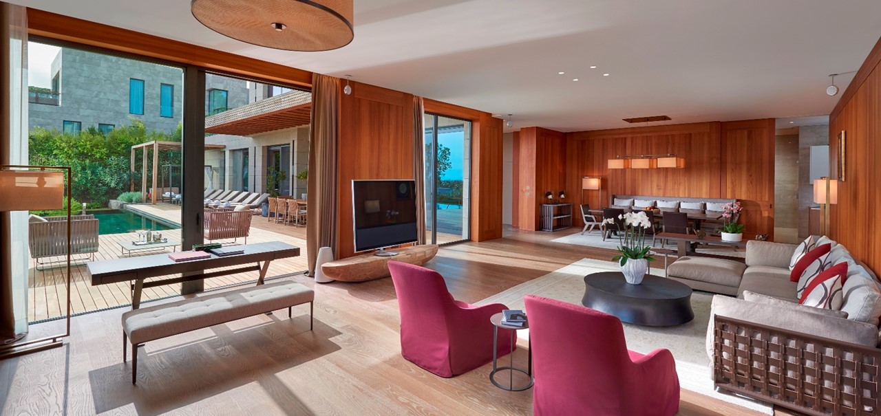 MOBOD ORIENTAL LVNG 01