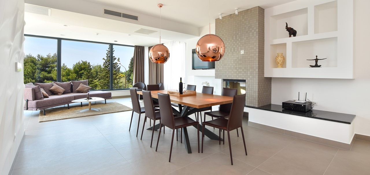 Lounge And Dining Area