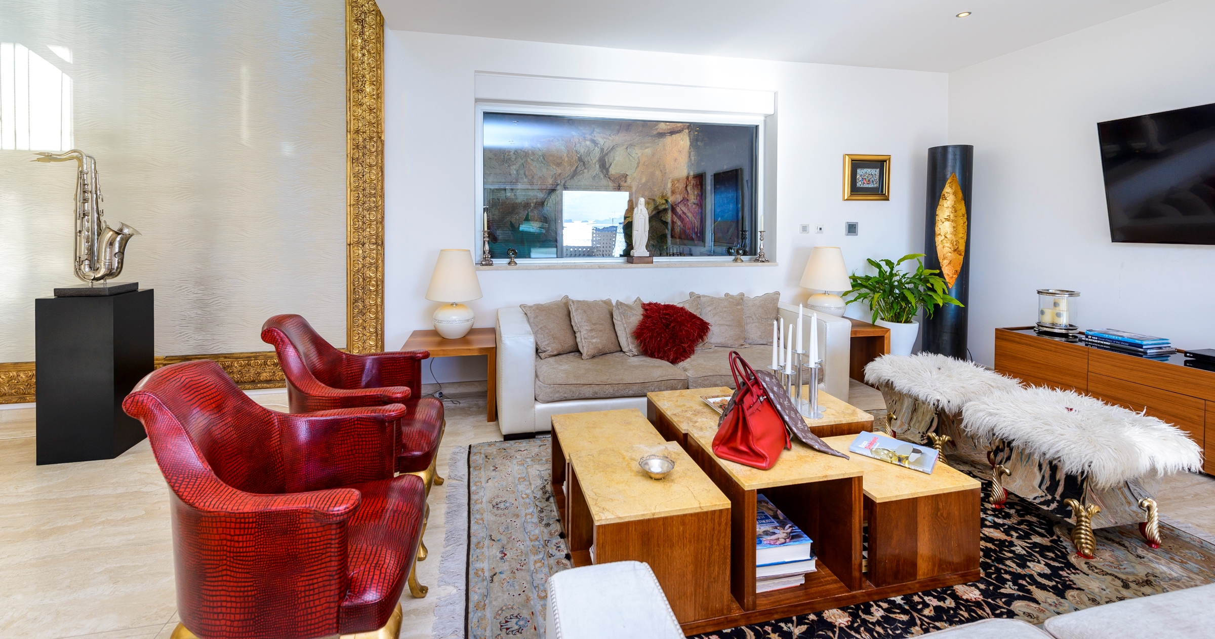 Living Area Plus Sculpture