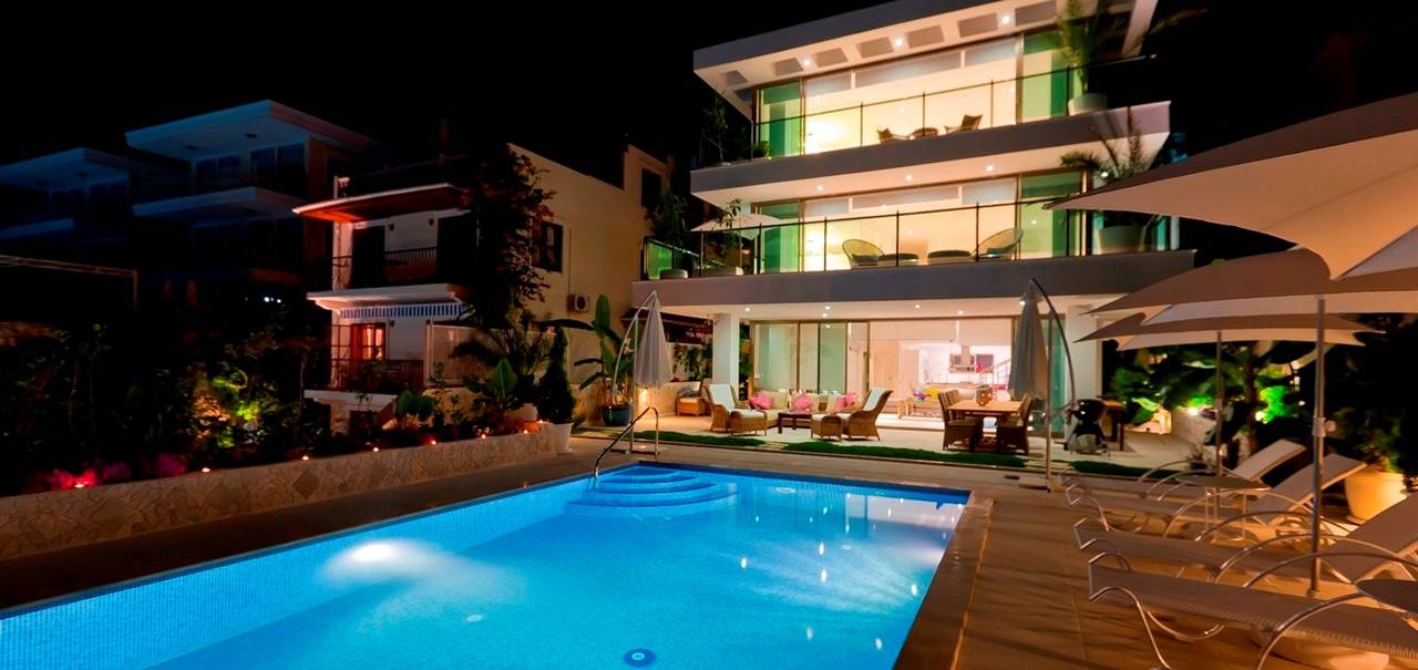 Villa And Pool At Night