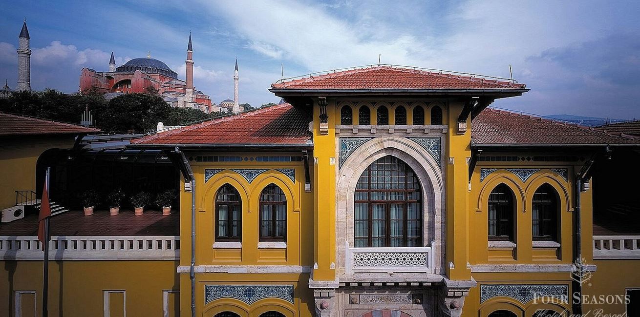 Four Seasons Sultanahmet Exterior