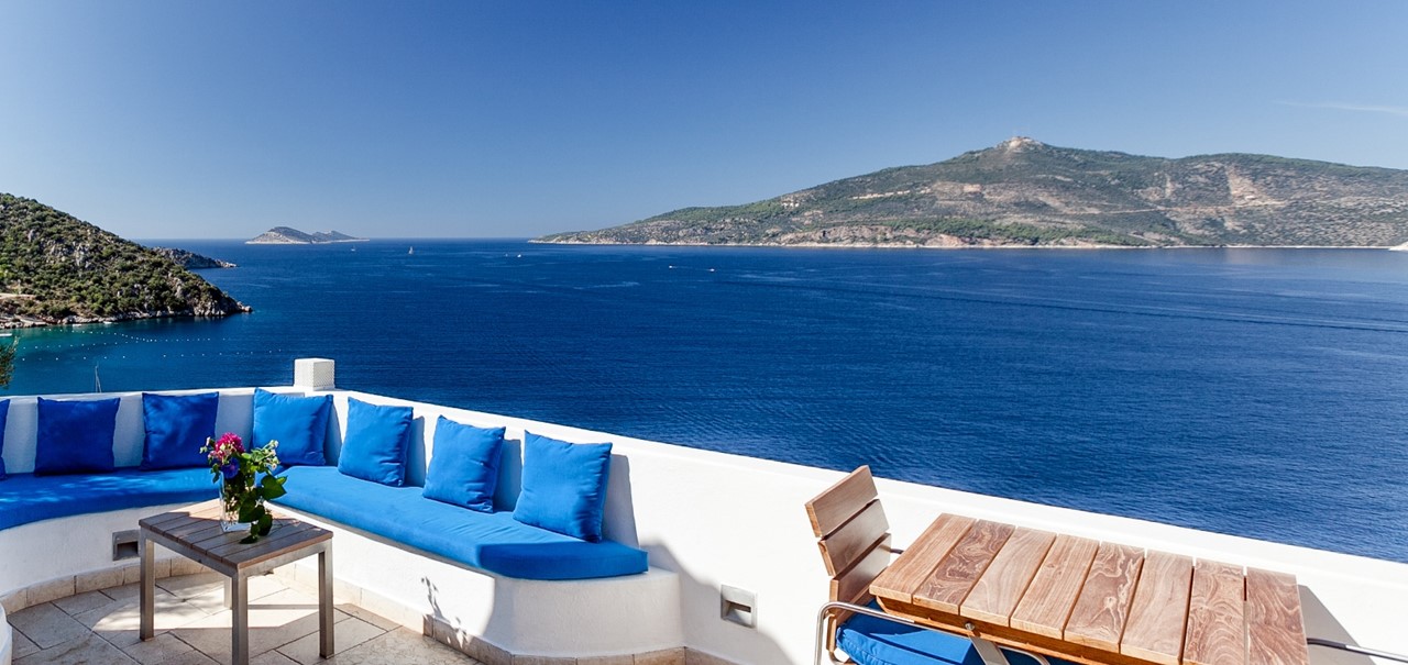 361 15 13 1Attilhenning