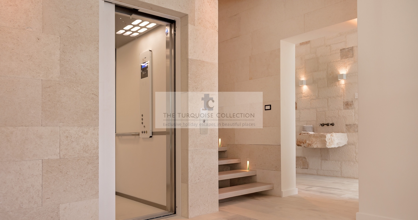 CSB 8046 VILLA MILA BRAC X Copy