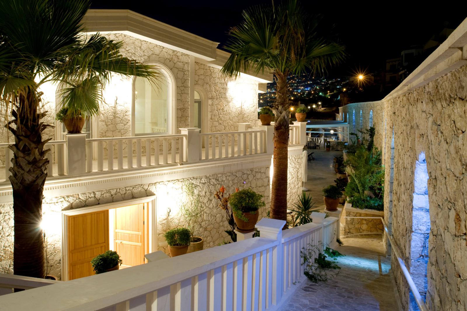 Entrance to the property