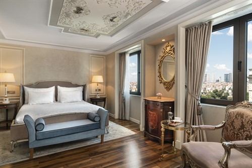 Rh Pera İstanbul Deluxe Peraview Room