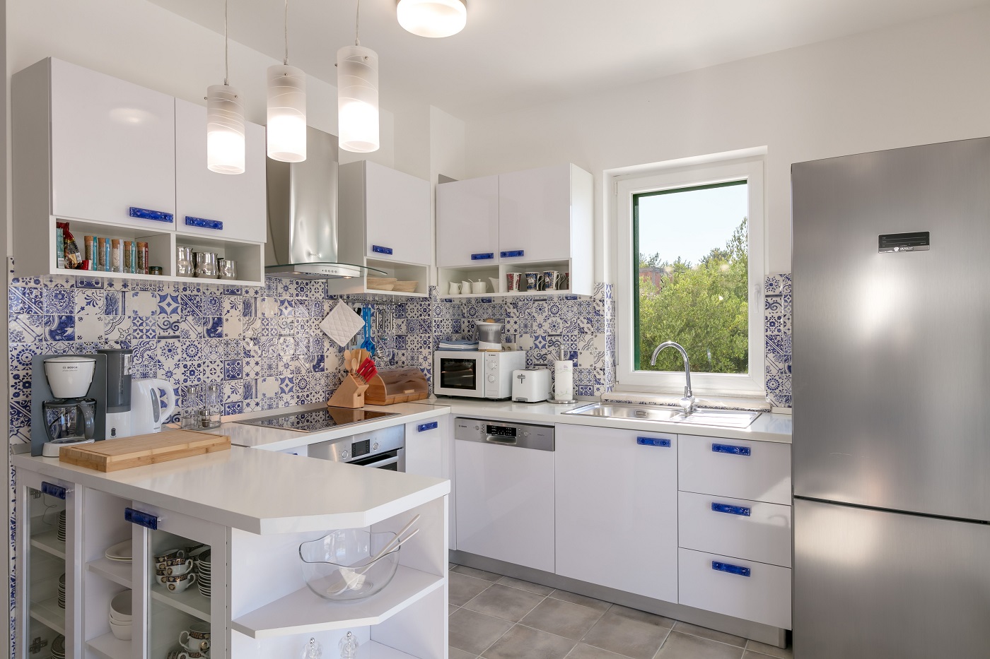 Villa In Milna 13Resized