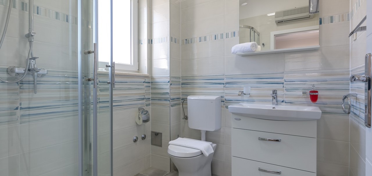 Villa In Milna 23 Resized