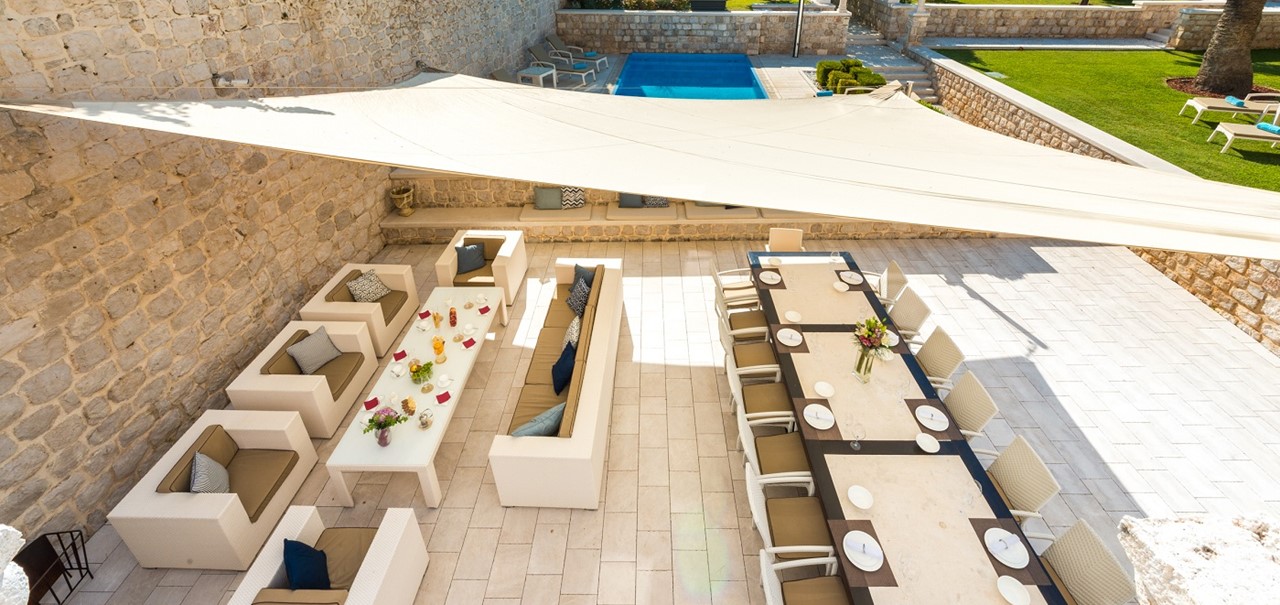 Villa Luciana Outside 3
