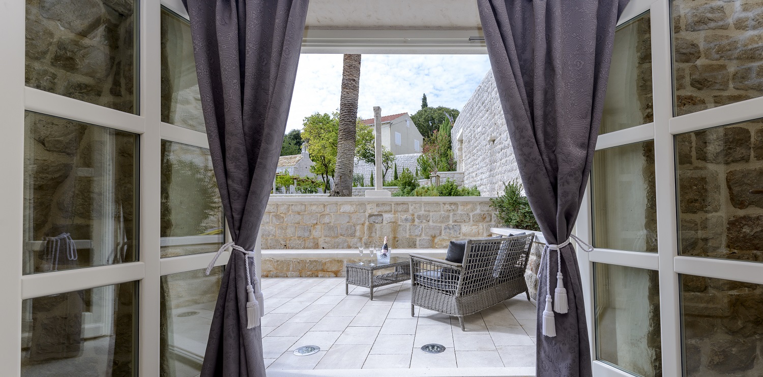 Villa Luciana Outside 10