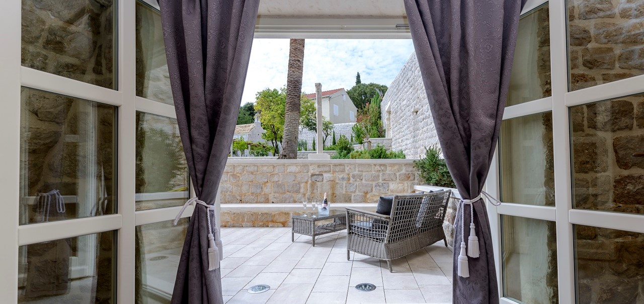 Villa Luciana Outside 10