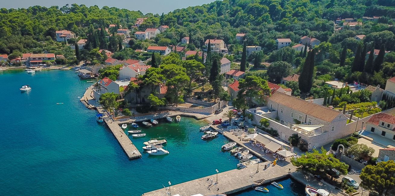 Villa Luciana Outside 18