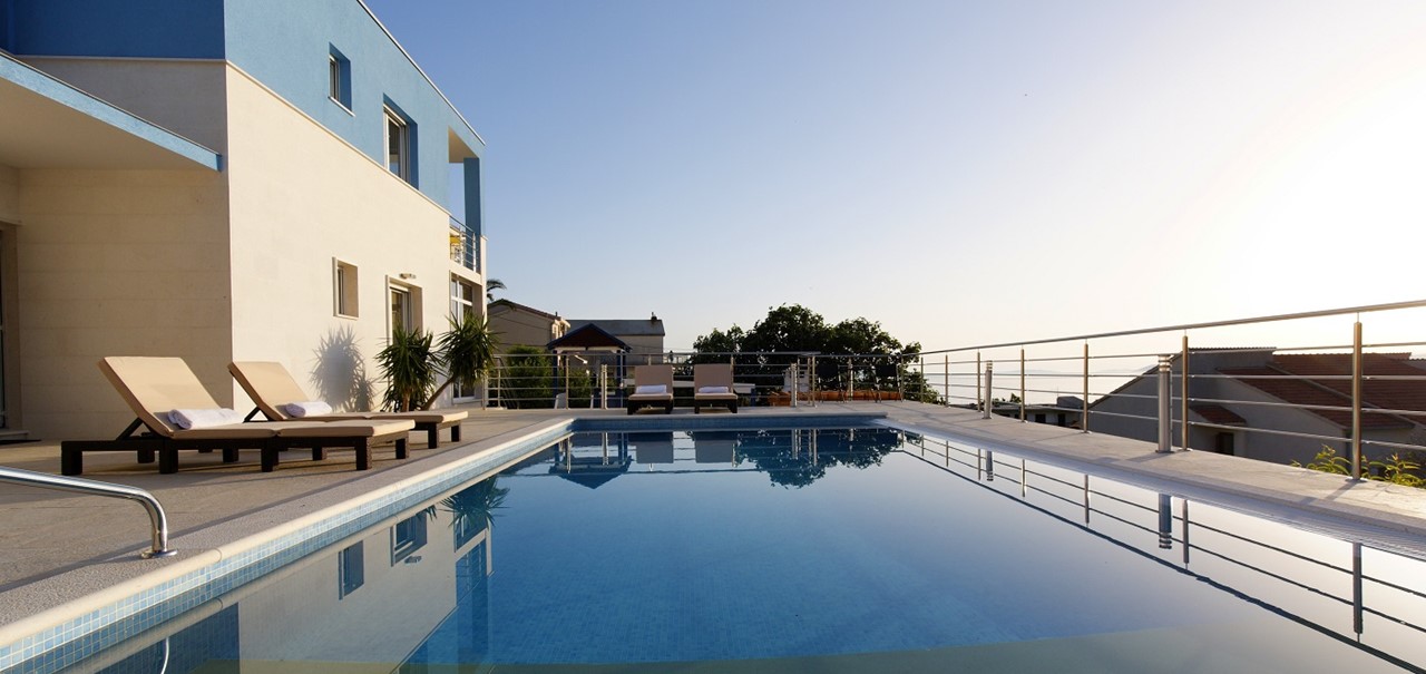 Villa Mermaid Outside 3