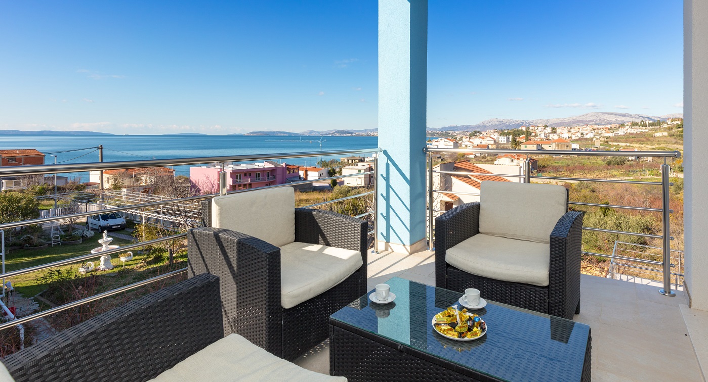 Villa Mermaid Outside 6