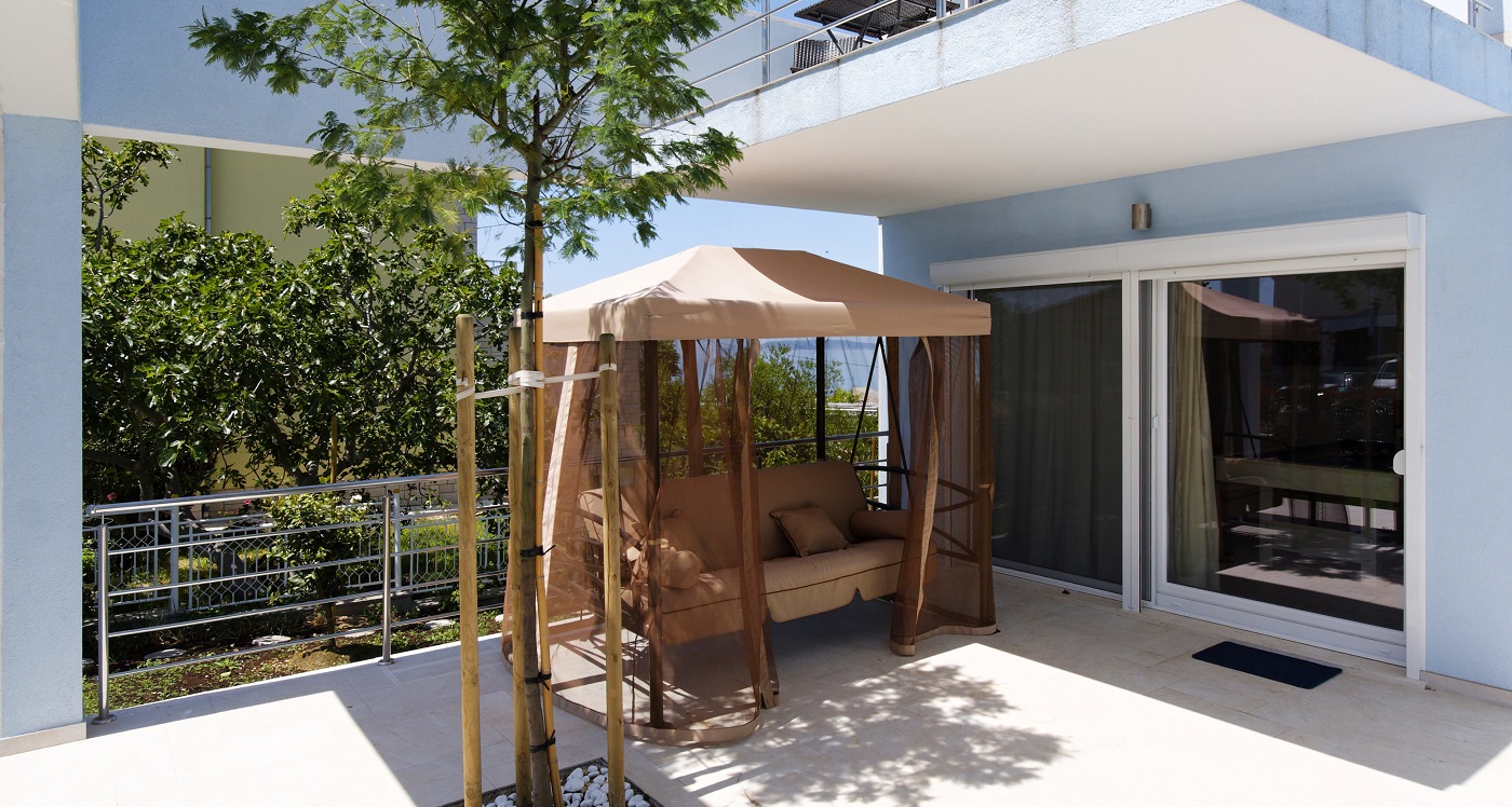 Villa Mermaid Outside 7