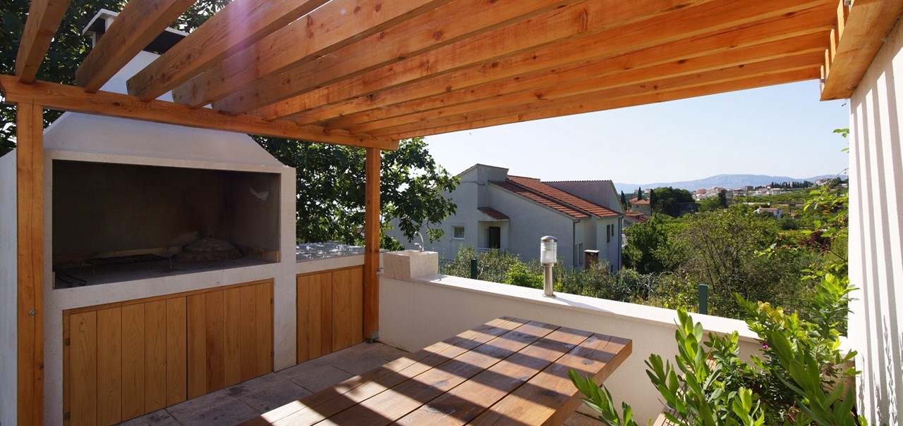 Villa Mermaid Outside 9