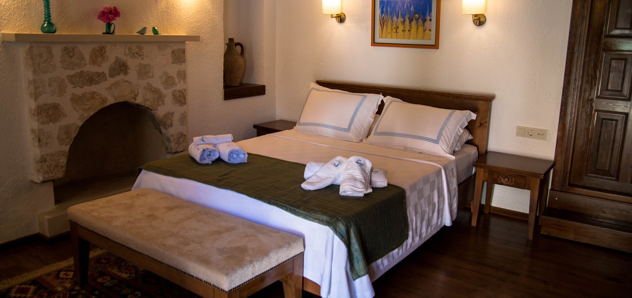 The Courtyard hotel in Kalkan offers 6 beautifully furnished bedrooms
