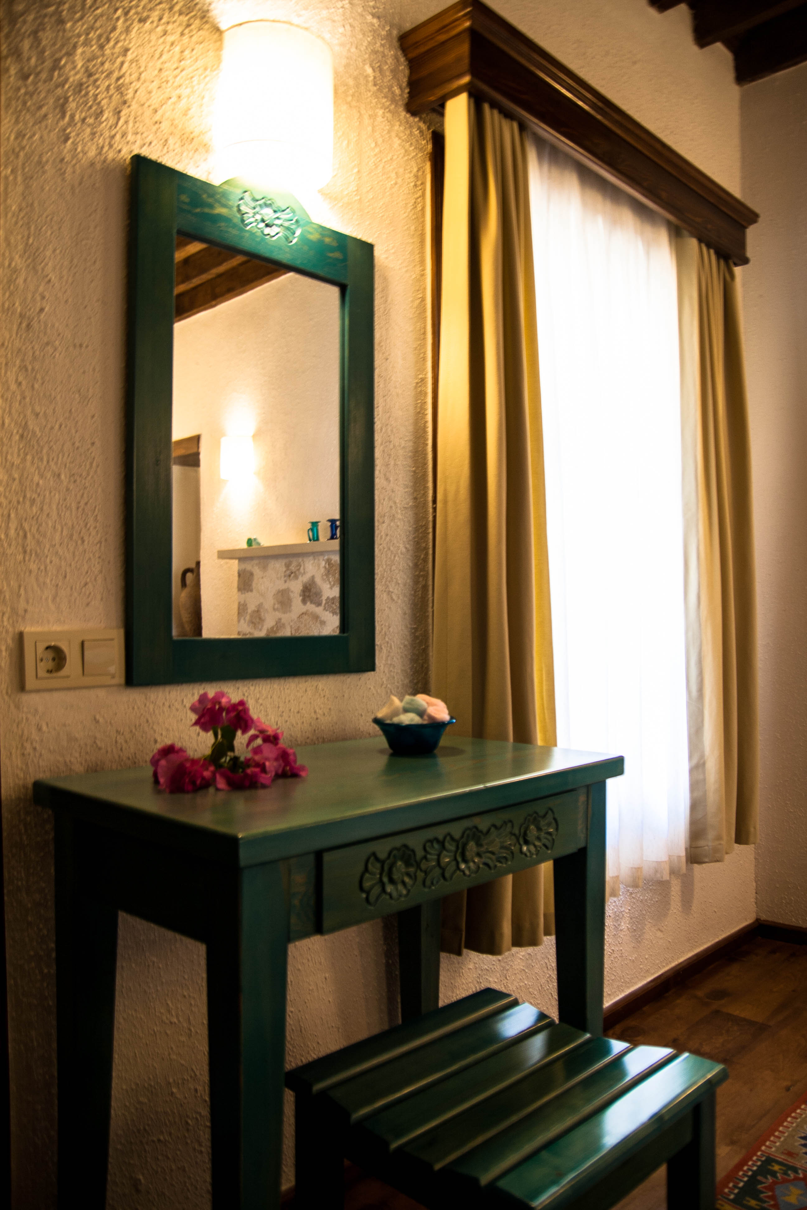 Beautifully furnished