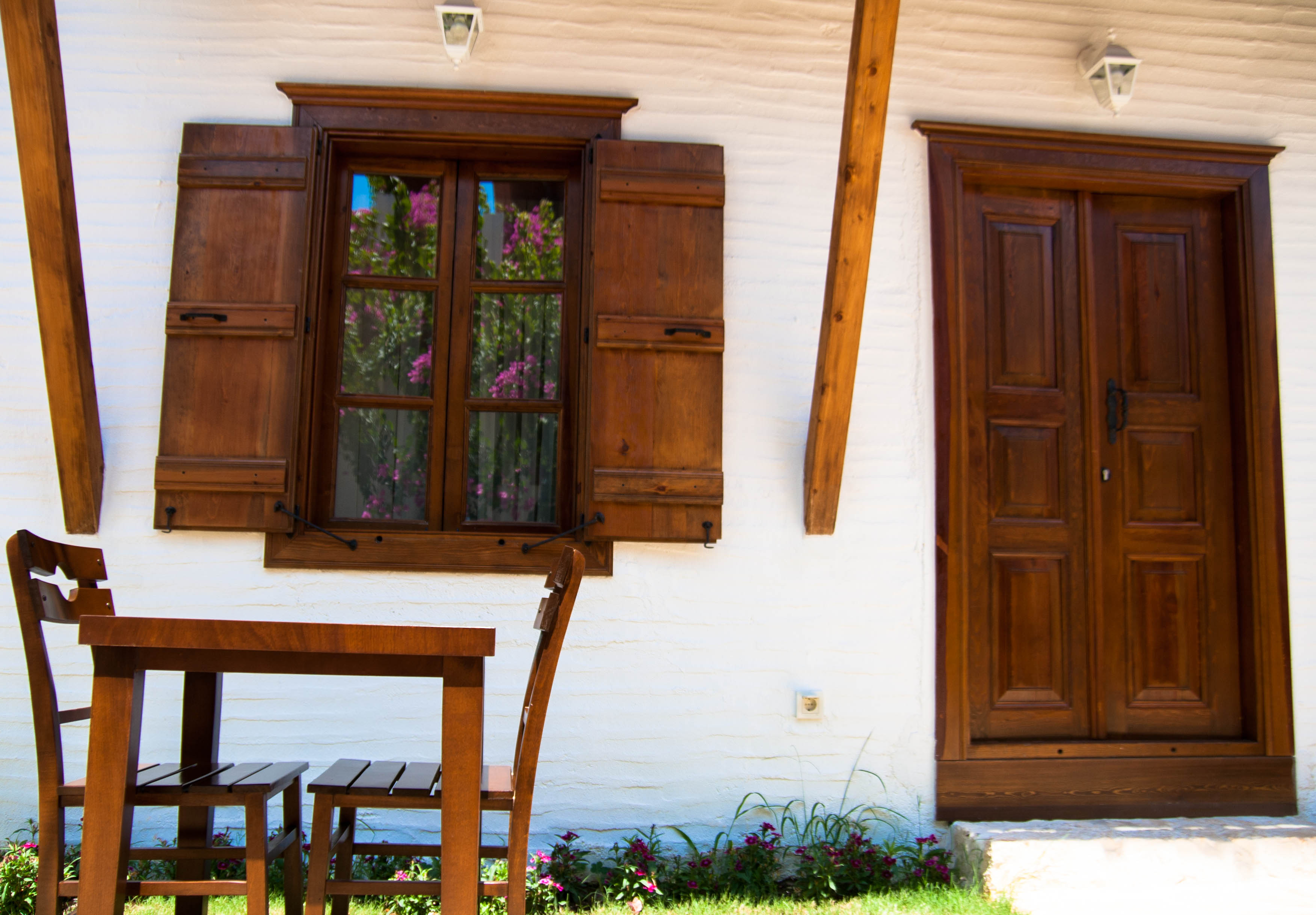 Enjoy breakfast outside your room