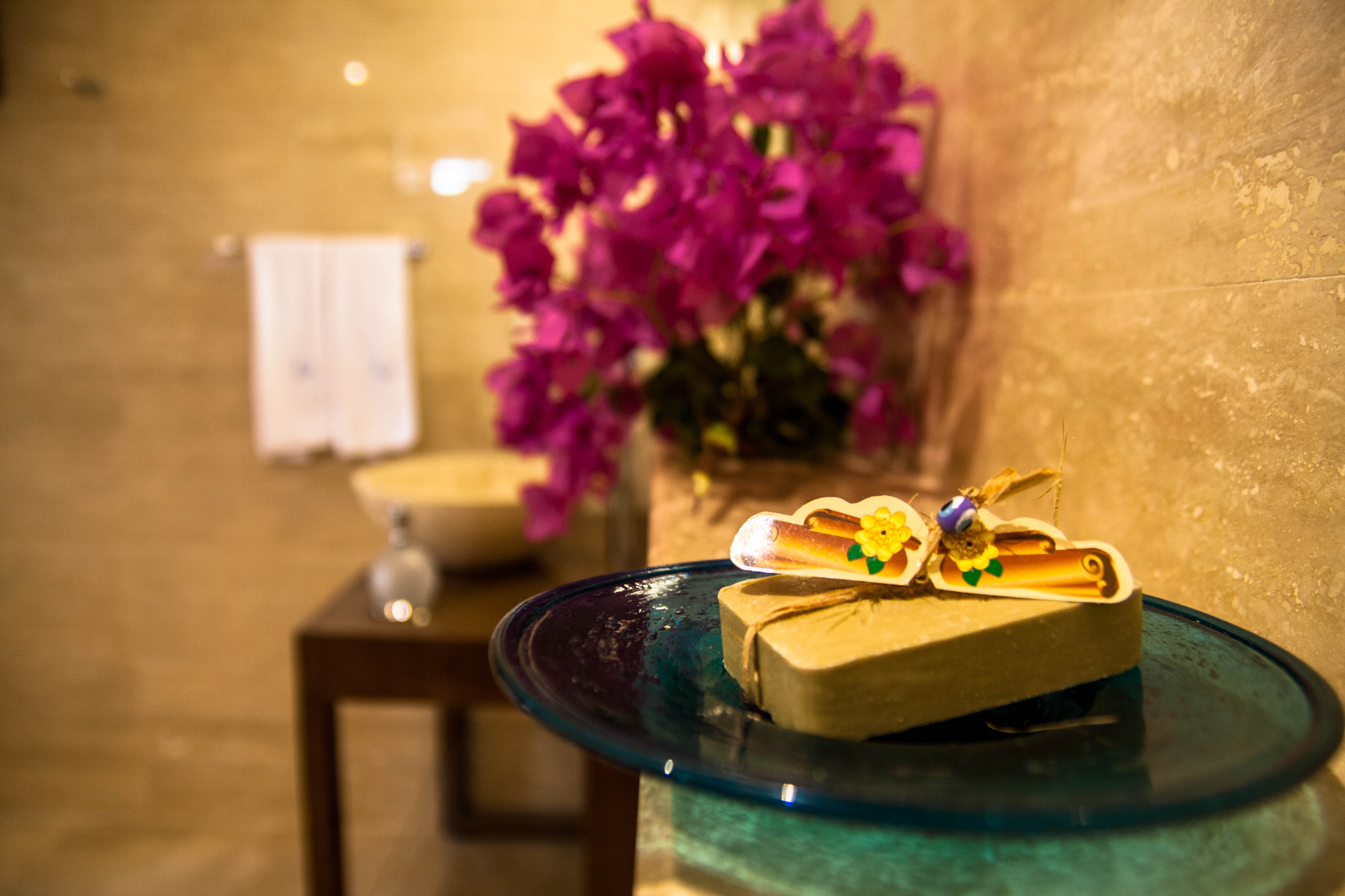 En-suite facilities in each room