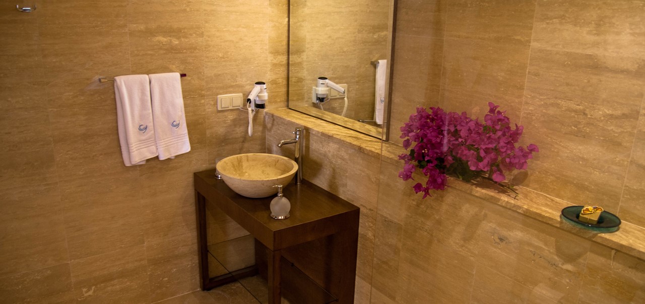 Contemporary bathrooms