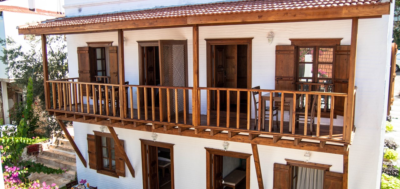 The boutique Courtyard Hotel with 6 en-suite rooms