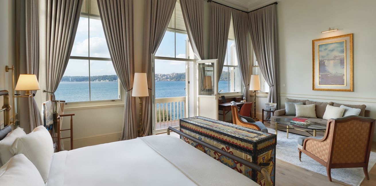 Bosphorus Junior Suite2 8695 A4