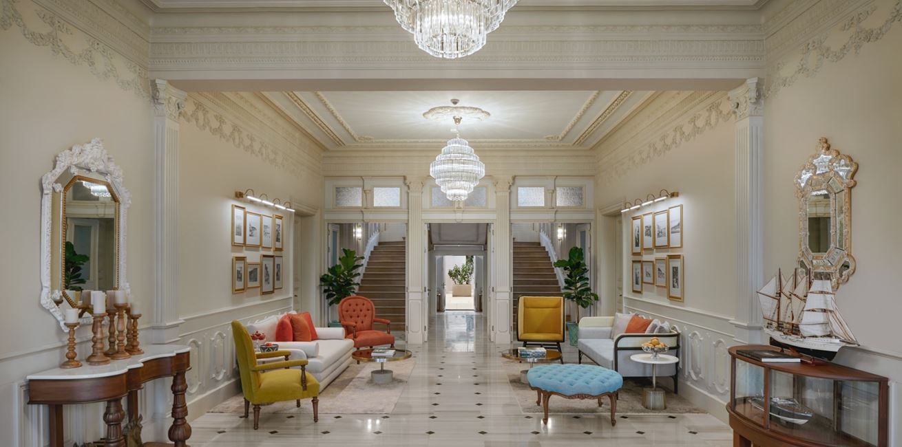 Kocatas Lobby2 8719 A4