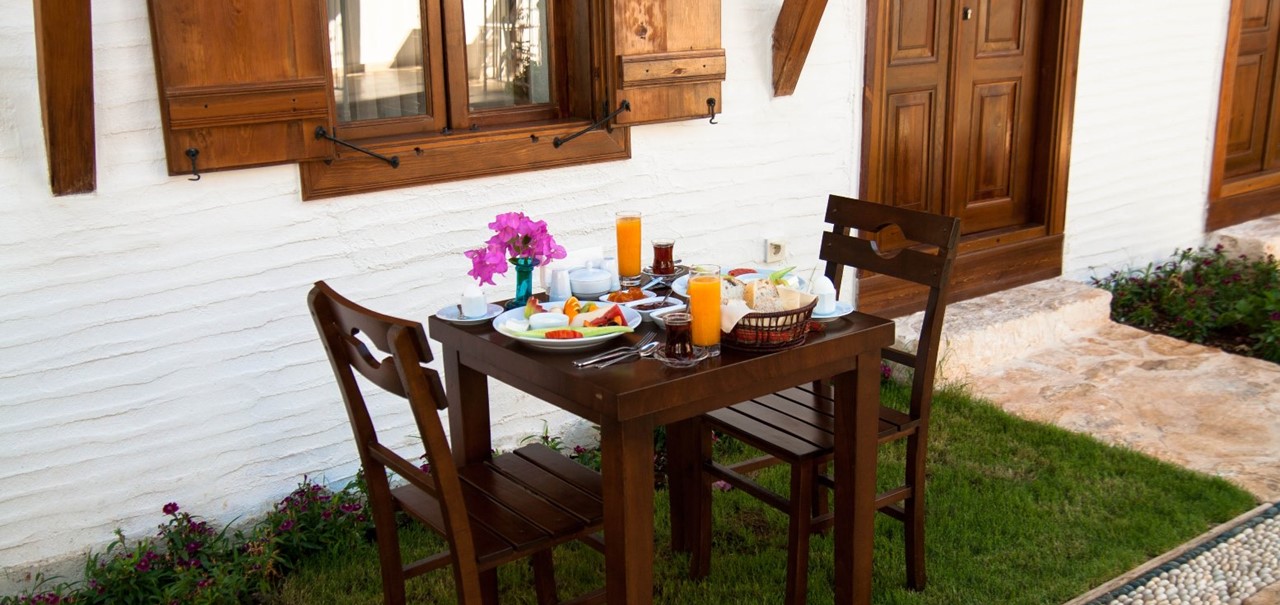 Enjoy breakfast outside your room