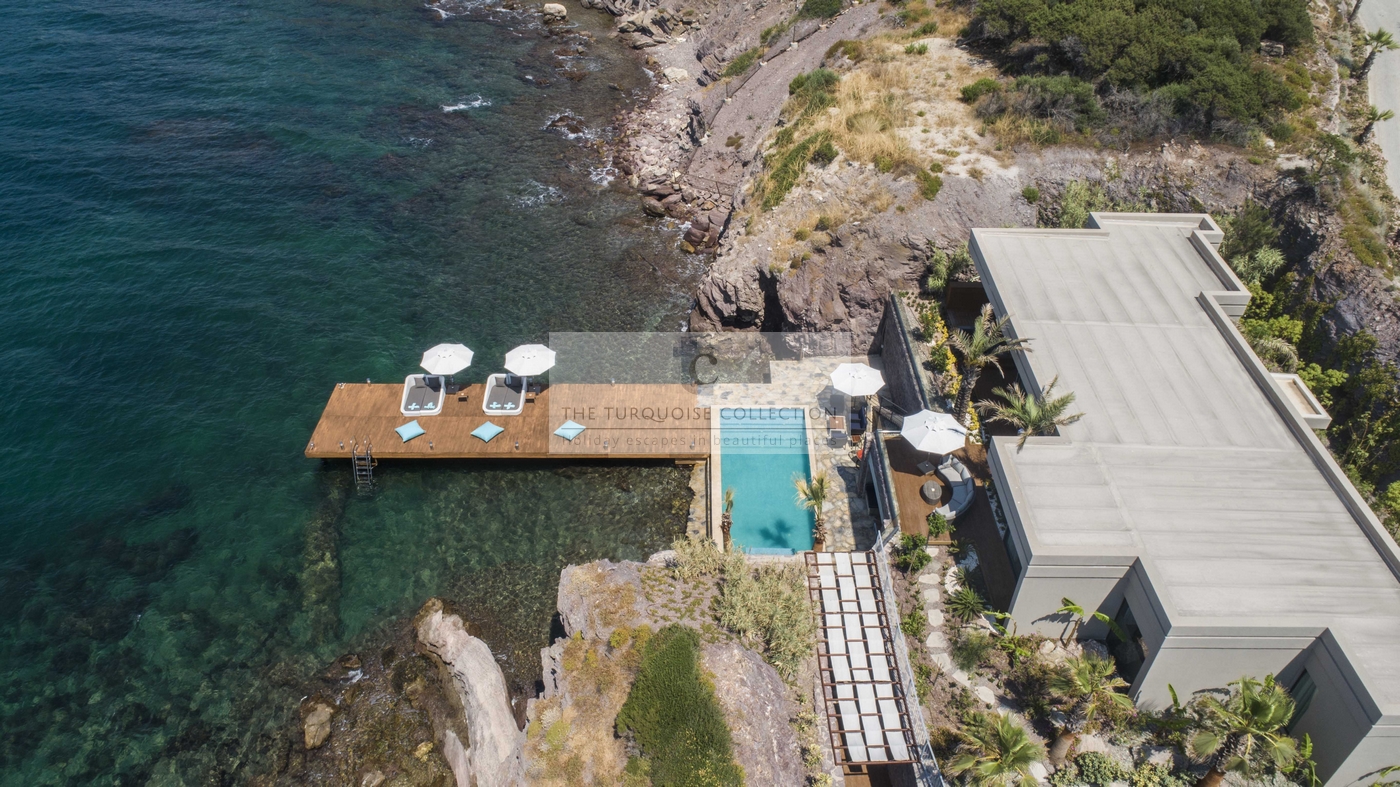 Secluded Bay Presidential Villa Overview 3 Copy