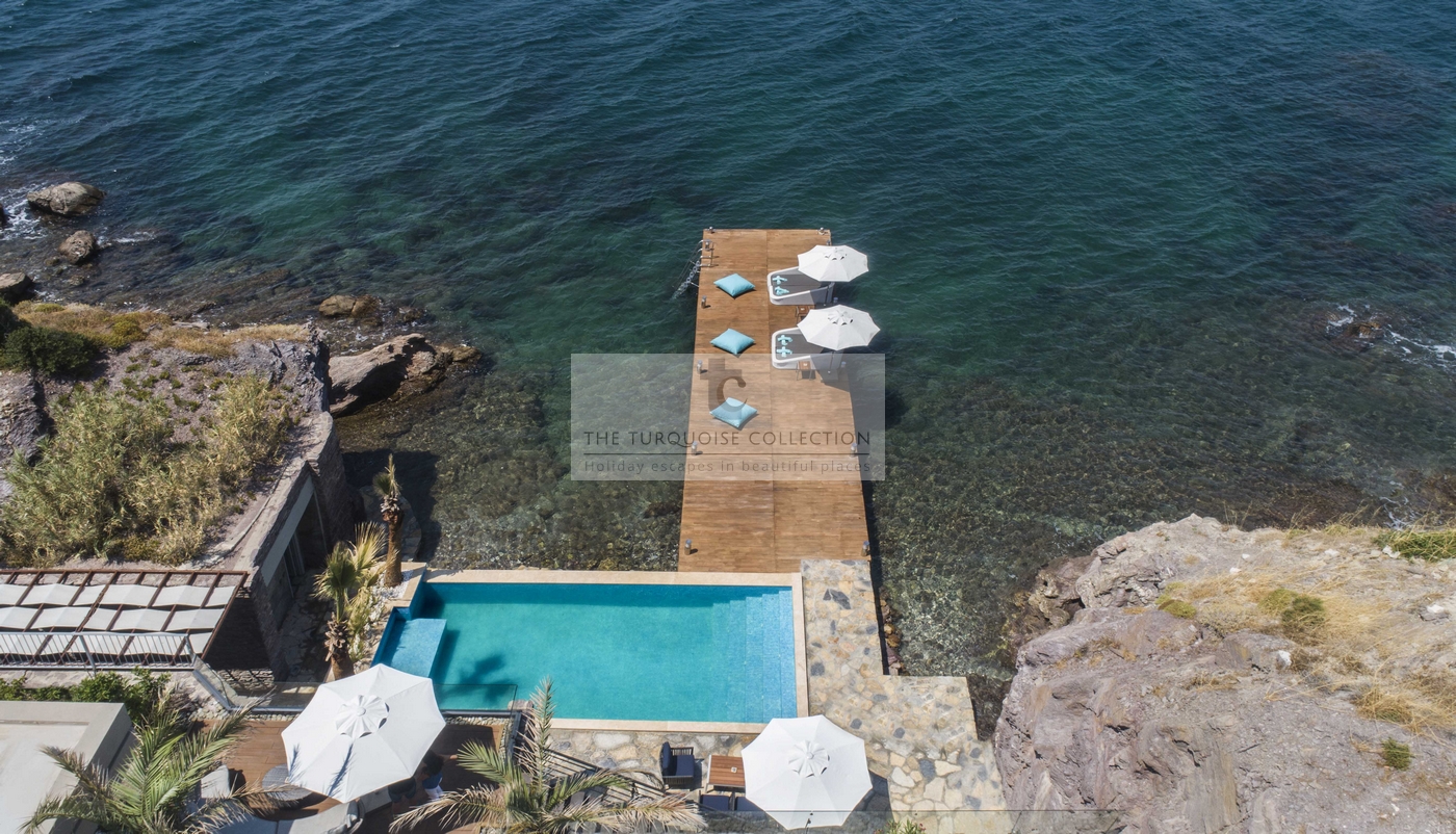 Secluded Bay Presidential Villa Overview 6 Copy