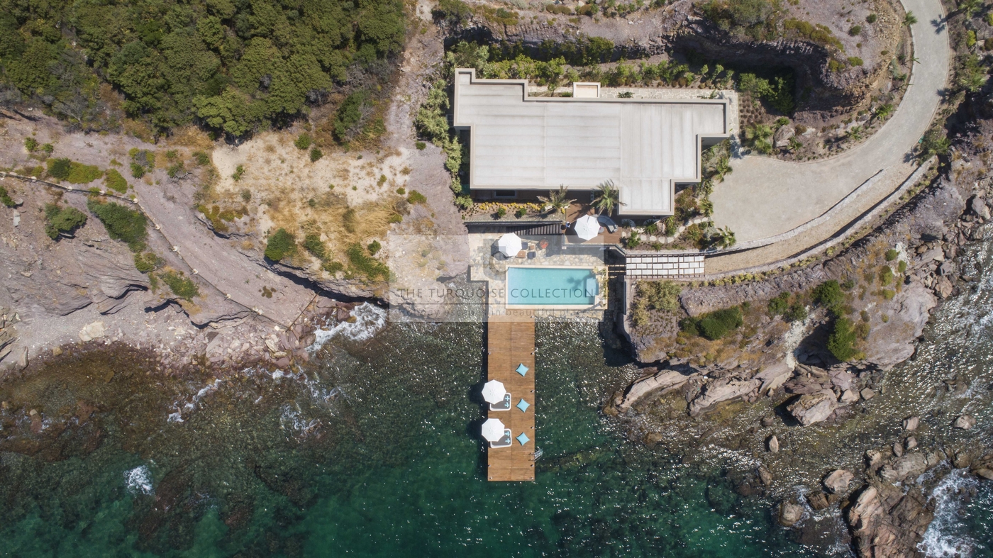 Secluded Bay Presidential Villa Overview Copy