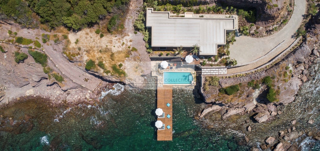 Secluded Bay Presidential Villa Overview Copy