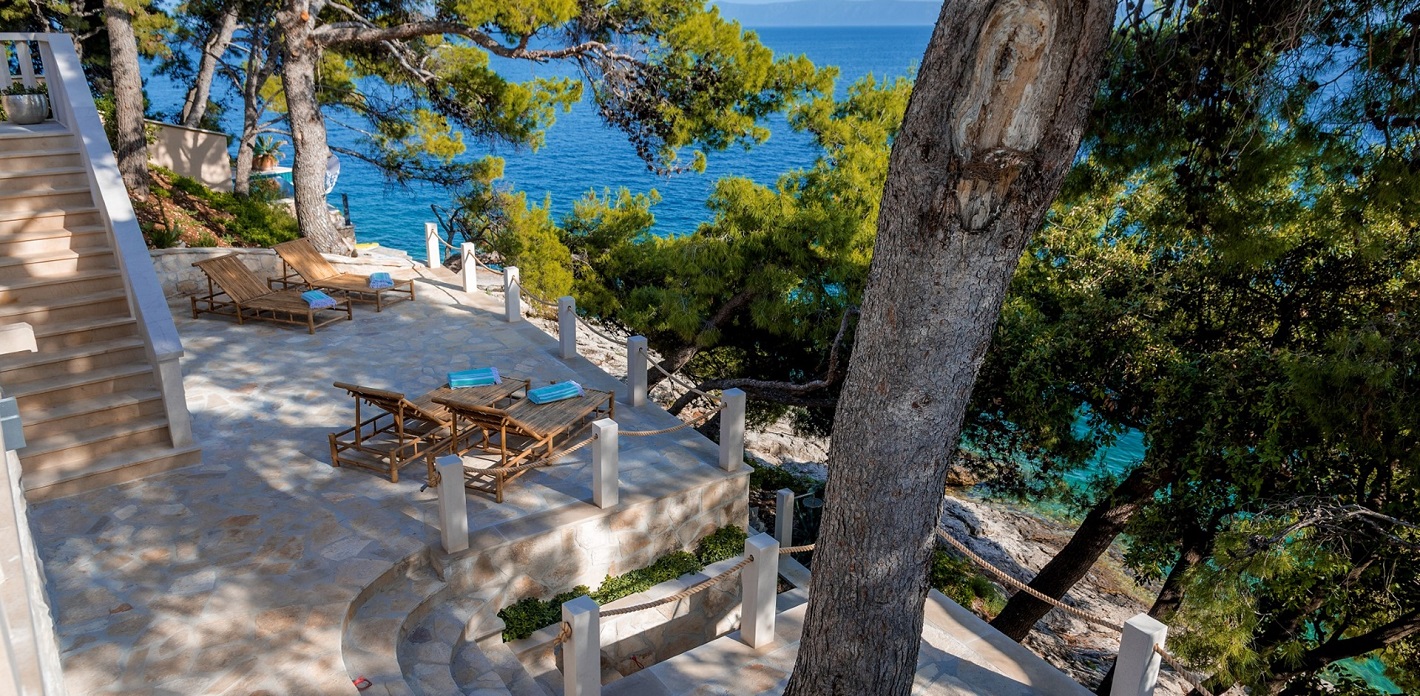 002 Orvas 8 Villa Laura