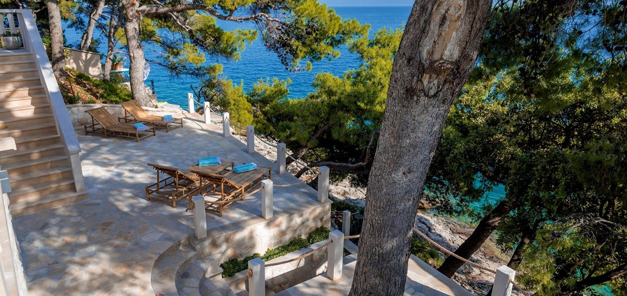 002 Orvas 8 Villa Laura