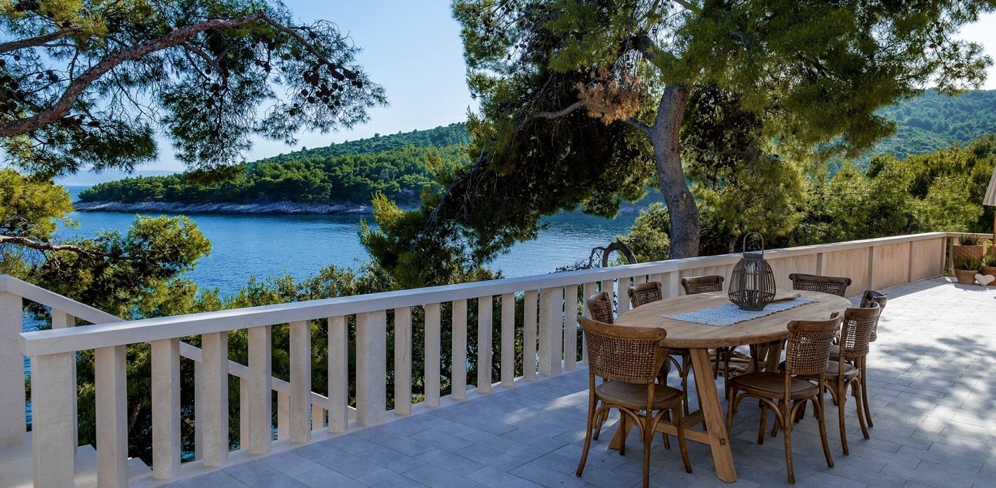 004 Orvas 8 Villa Laura