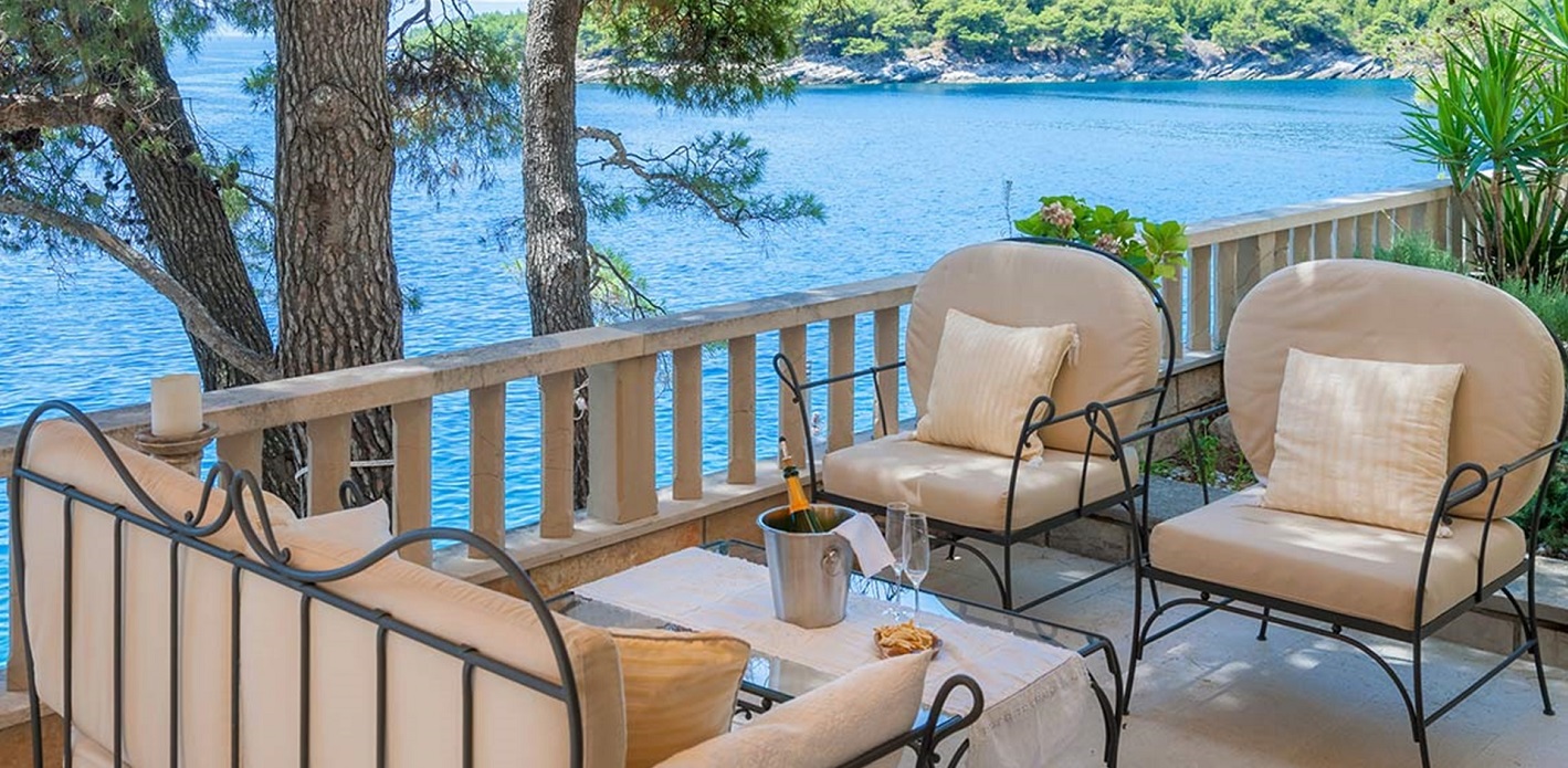 005 Orvas 10 Villa Marija