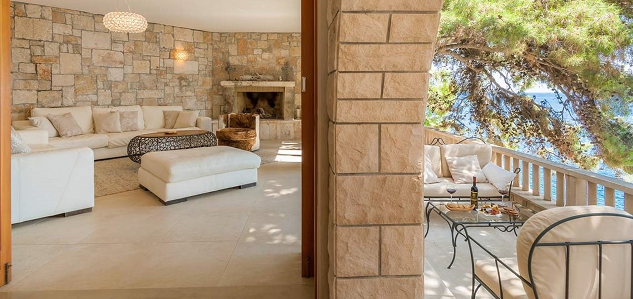 006 Orvas 10 Villa Marija