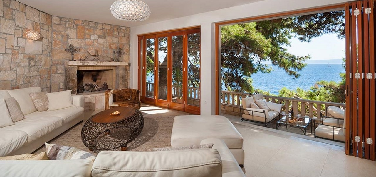 008 Orvas 10 Villa Marija