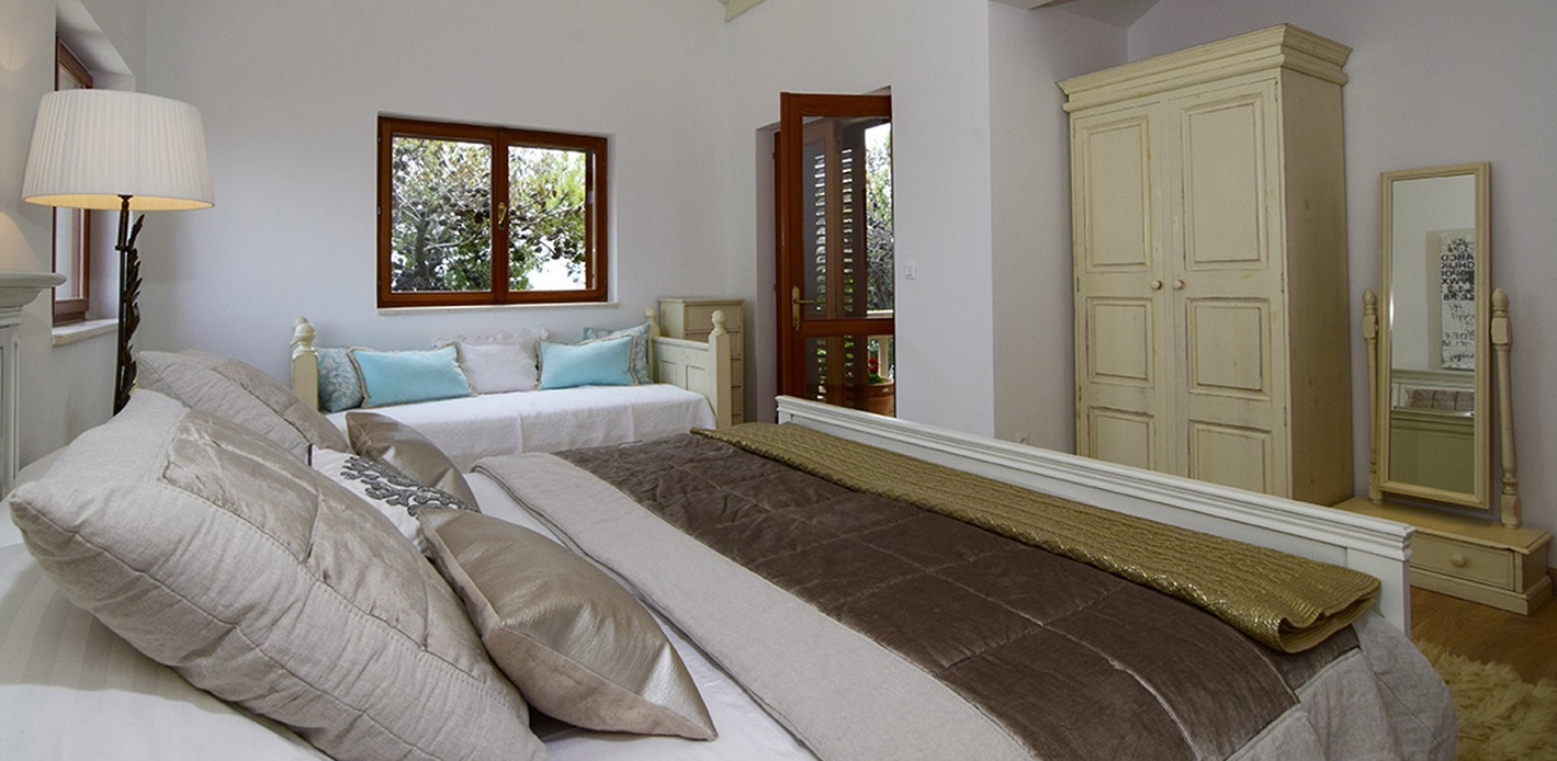 018 Orvas 10 Villa Marija