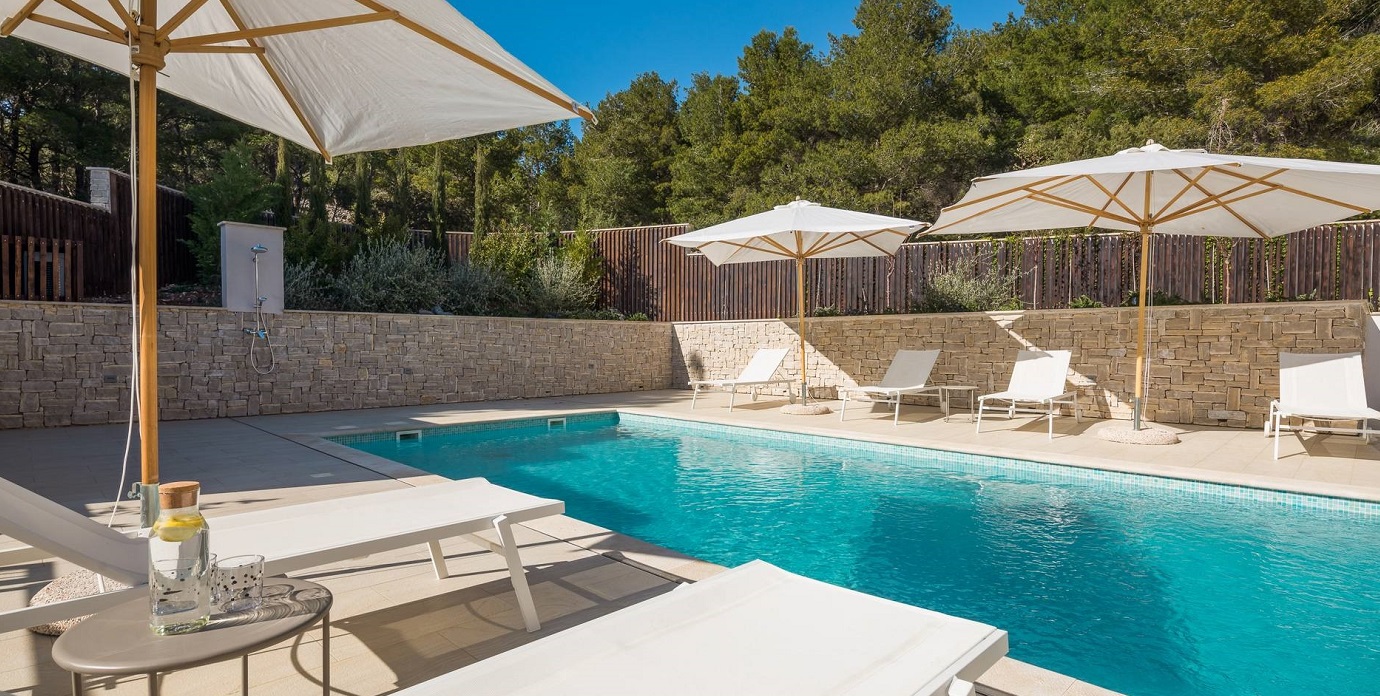 003 Orvas 18 Villa Vesna