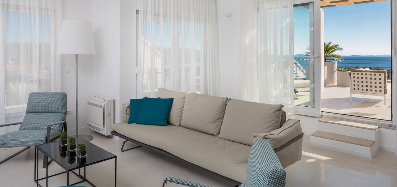 006 Orvas 18 Villa Vesna