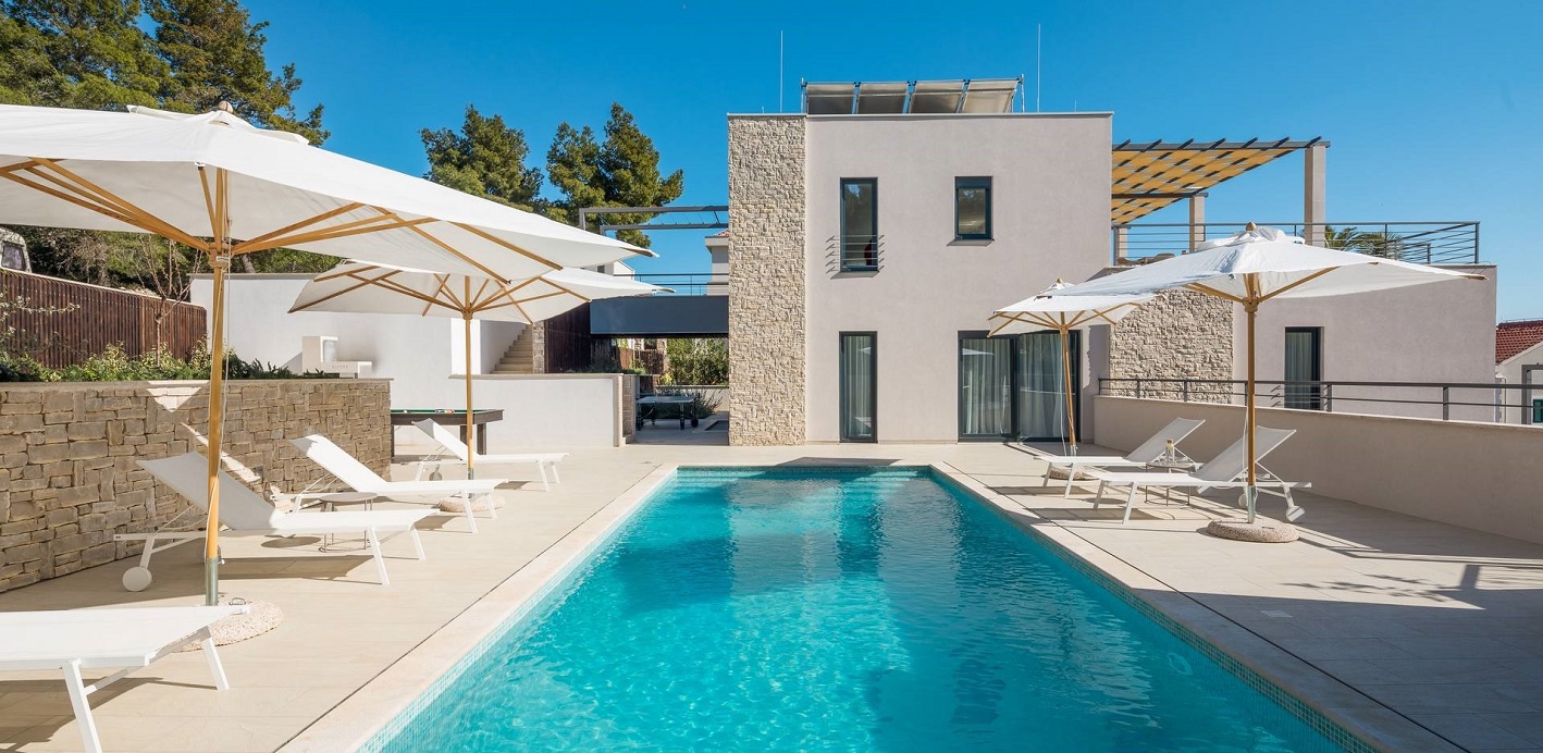 027 Orvas 18 Villa Vesna